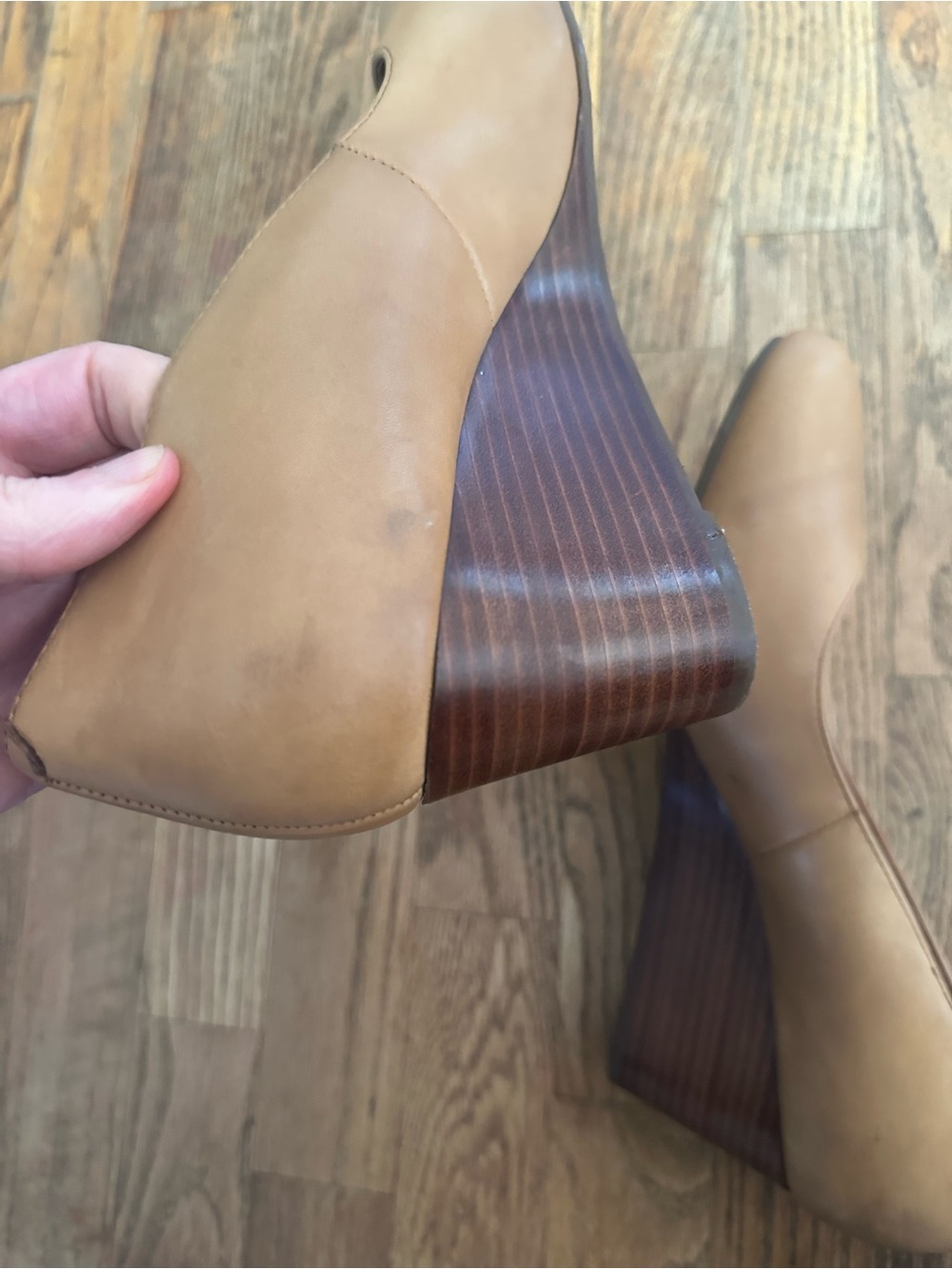 Vionic Women's Carmel Block Heel Pump in Tan - Picture 4 of 9
